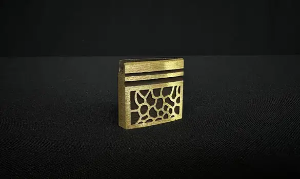 Habaki laiton creusé